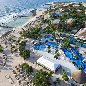 https://luxury-bahia-principe-akumal-riviera-maya.allrivieramayahotels.com